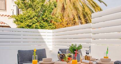 TelMar White House near the sea