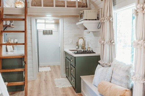 Tiny Blanco Retreat - River Tiny Home ~ Hill Country