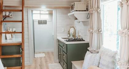 Tiny Blanco Retreat - River Tiny Home ~ Hill Country
