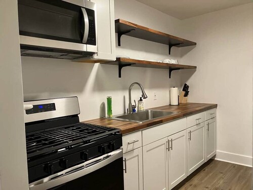 %3B Newest 2/1 Apartment Troy