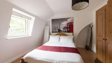 1 bedroom, free WiFi, bed sheets