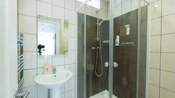 Shower, towels