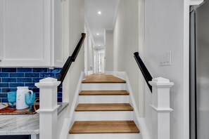 Interior - Brand new, beach block, 3bedroom 2 bath duplex! (Ocean City)