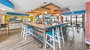 Bar (on property) - Compass Cove Condo 256 (Myrtle Beach)
