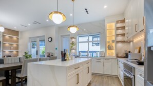 Coffee/tea maker, fridge, microwave, oven - 5 BR Brand New Luxurious White Rock Spacious Home (Surrey)