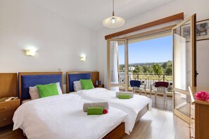 6 habitaciones, tabla de planchar con plancha y wifi gratis 