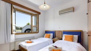 5 bedrooms, iron/ironing board, free WiFi, bed sheets - Villa Akamas Bayview by Villa Plus (Latchi)