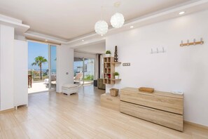 Interior - Villa Casa David by Villa Plus (Benalmadena)