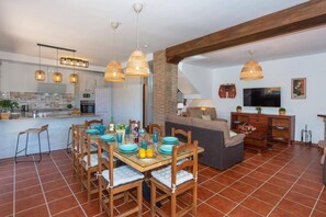 Interior - Villa Franmarco by Villa Plus (Nerja)