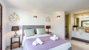 Room - Villa Kostas Maria by Villa Plus (Episkopi)