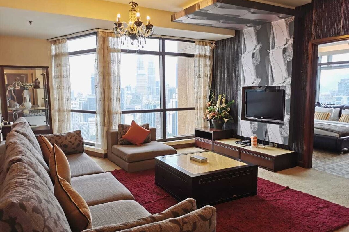 Family Apartment | Living area