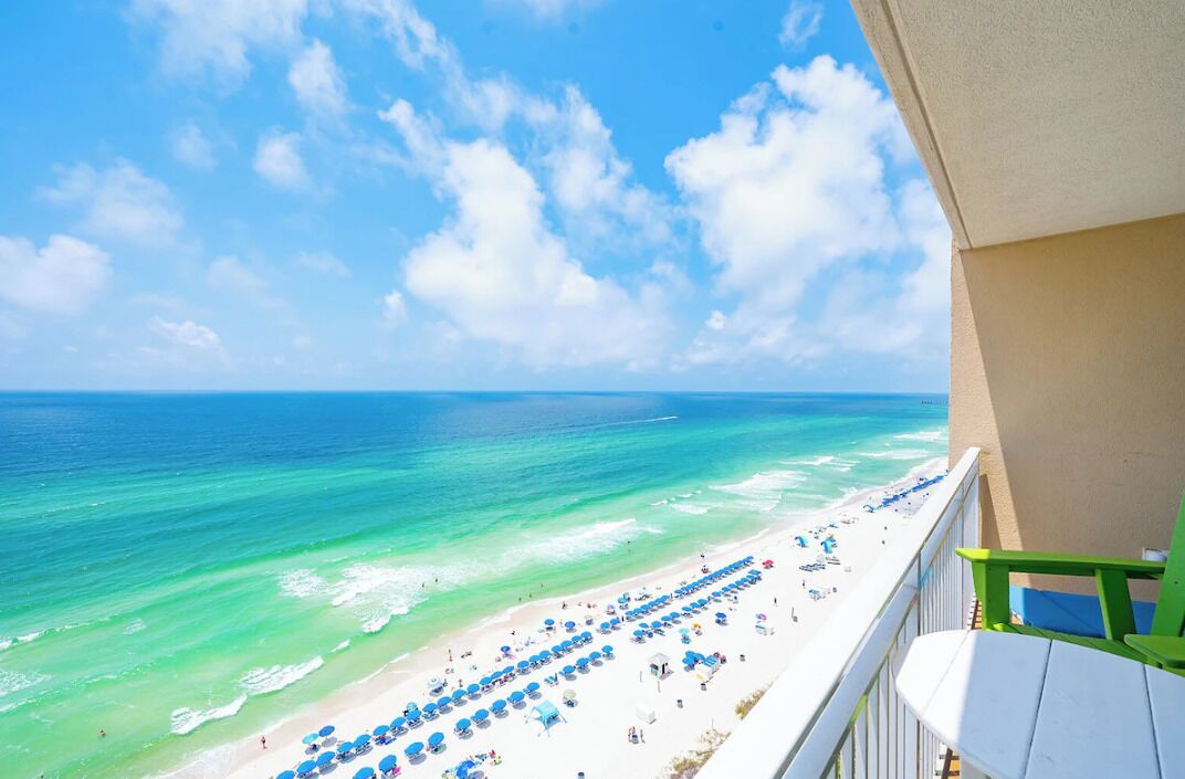 Condo, 1 King Bed with Sofa bed (Emerald Beach 1628) | Beach