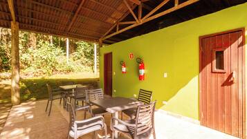 Grill-/Picknickplatz