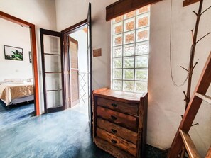 Standaard kamer, 2 slaapkamers, uitzicht op bergen | Gratis wifi, beddengoed