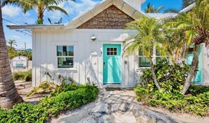 Exterior - Heated Pool! New! Steps to the Beach! Sand Dollar (Holmes Beach)