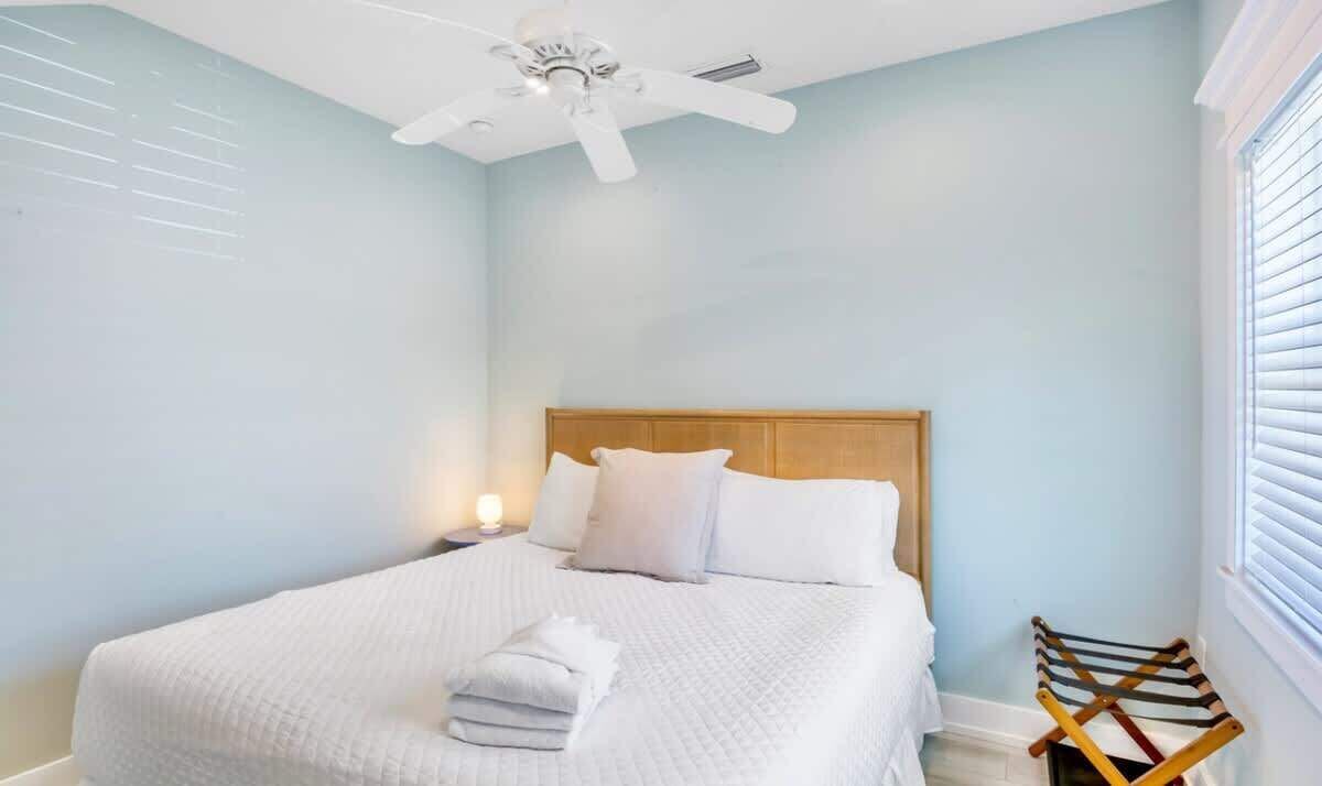 熨斗/熨衫板、可攜式嬰兒床、Wi-Fi、床單