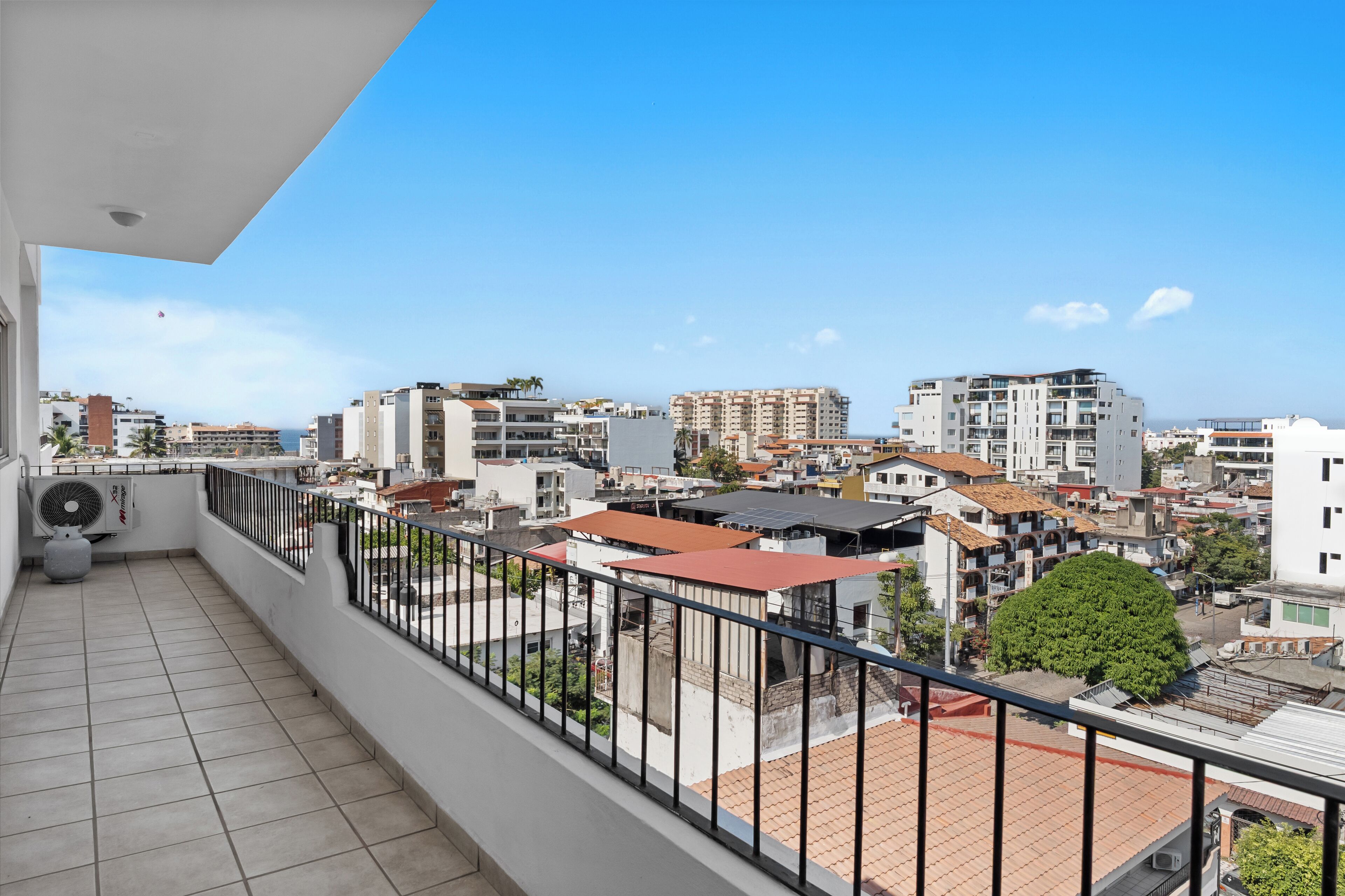 家庭双人房, 阳台, 城市景观 | 露台