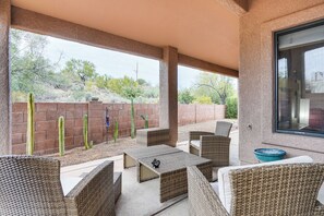 Terrace/patio - Golfer’s Oasis! Home 4 Mi to Catalina State Park (Tucson)