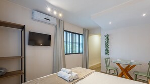 Basic Apartment - Studio w/ Self Check-in in BSB Car0001 (Brasília)