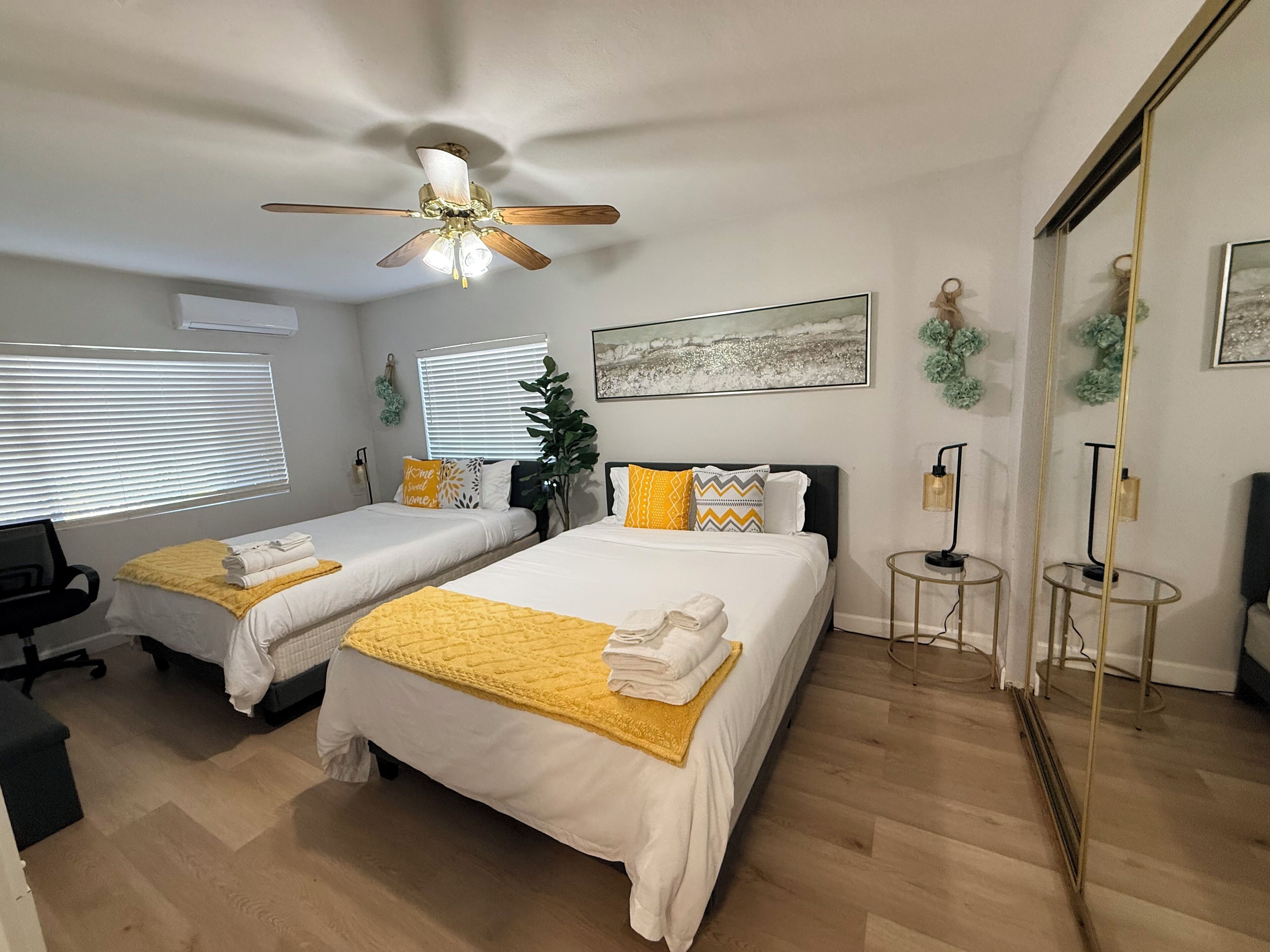 Bügeleisen/Bügelbrett, WLAN, Bettwäsche