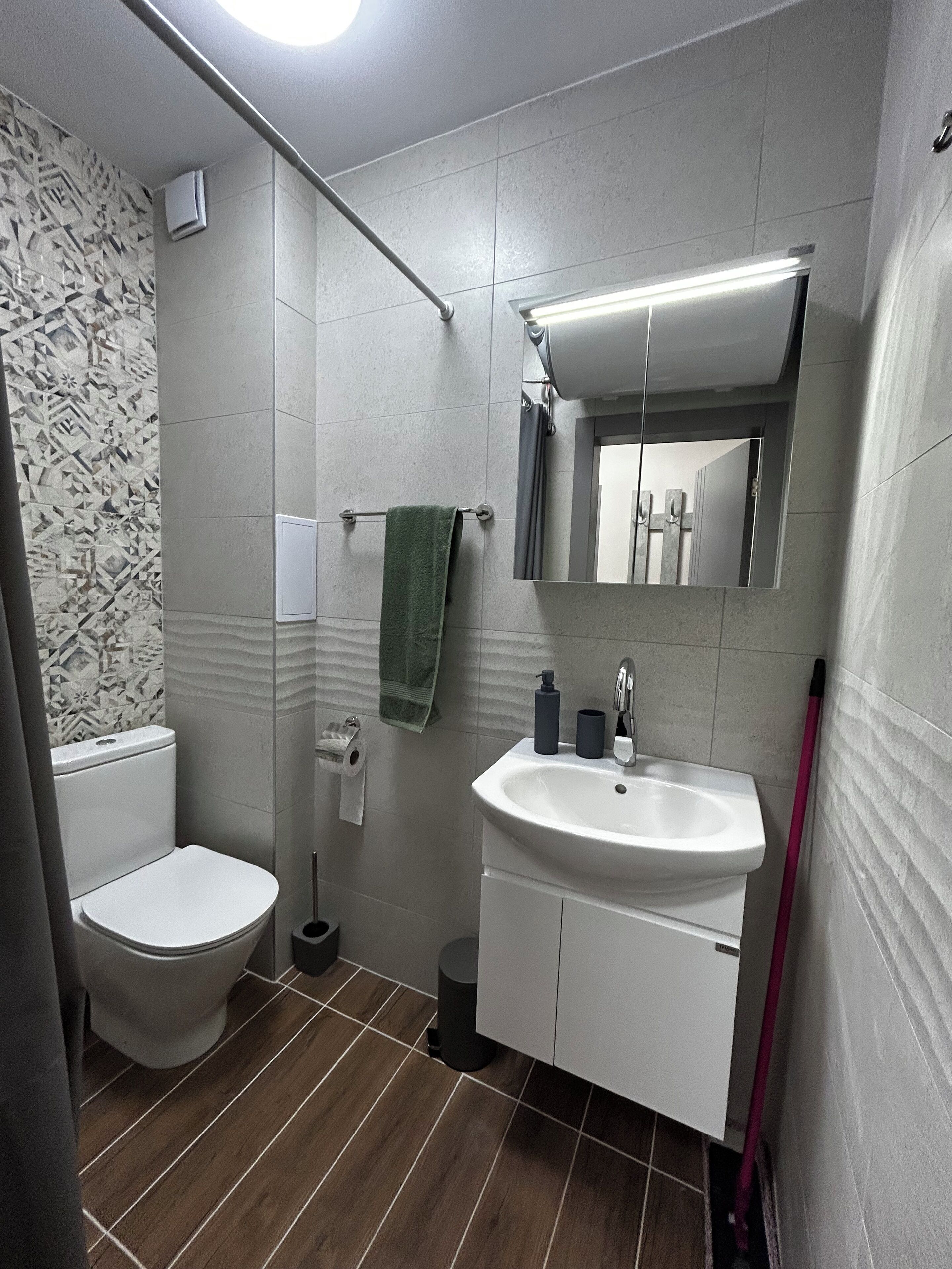 Free toiletries, hair dryer, towels, soap
