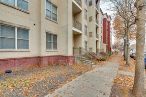 Exterior - Condo by MARTA: 10 Min Walk to World Cup Stadium (Atlanta)