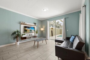 Living area - 4 Bedrooms/ 3 Bathrooms/ Champions Gate (740 PB) (Kissimmee)