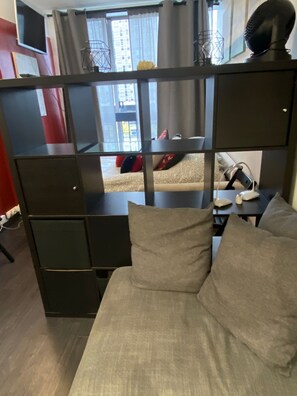 Iron/ironing board, WiFi, bed sheets - Paris 4U Studio (Paris)