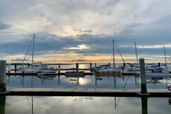 Marina/club náutico