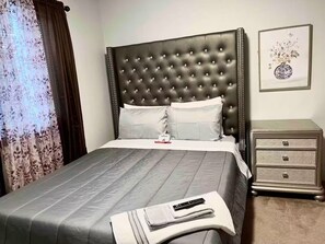 3 bedrooms, iron/ironing board, WiFi