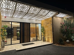 Exterior detail - Ramla resort (Diryah)