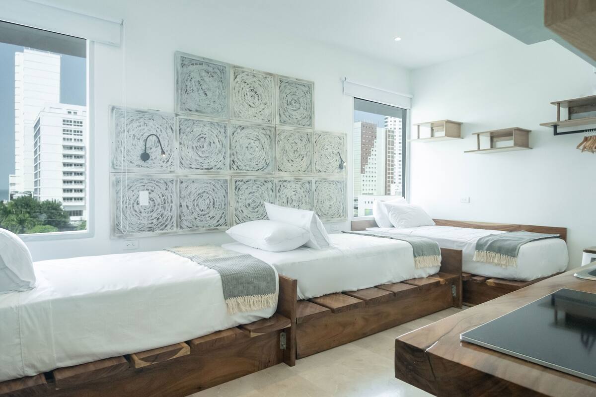 Apartment (509) | Iron/ironing board, WiFi (free), individually decorated
