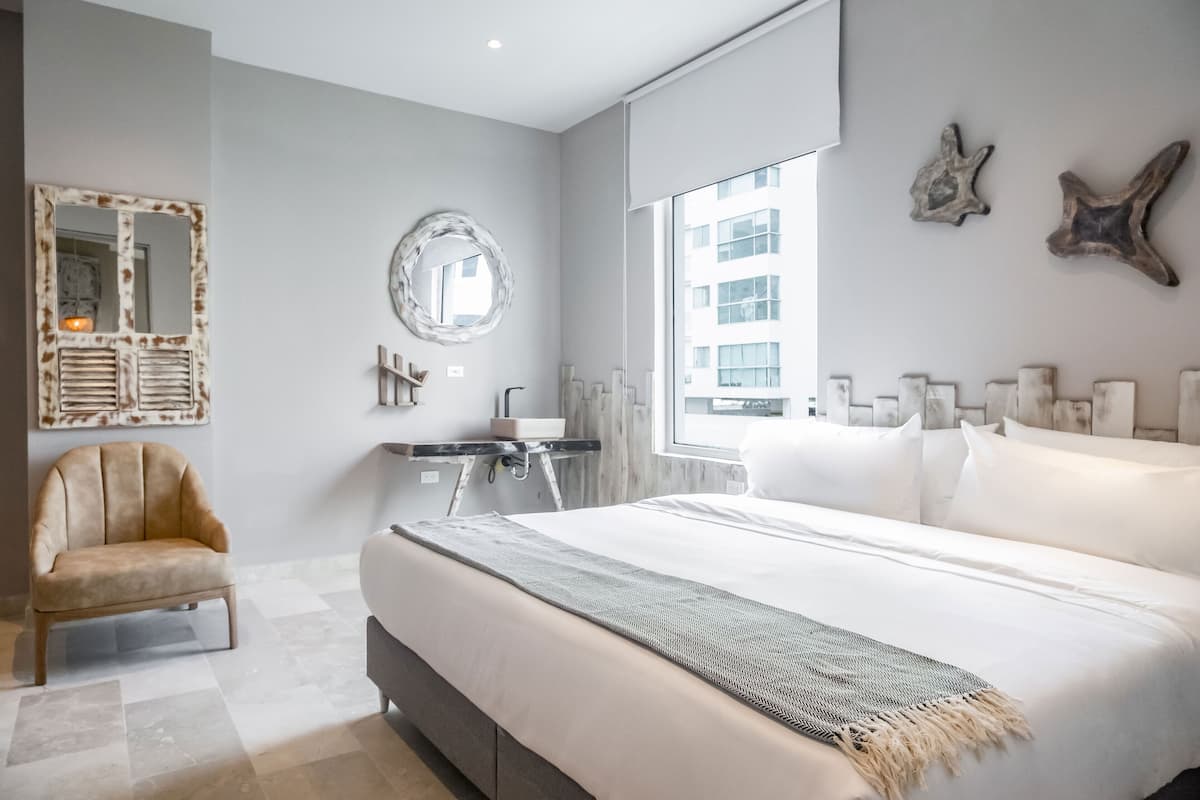 Apartment (511) | Iron/ironing board, WiFi (free), individually decorated