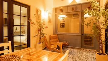 Mega 510 | Zona de estar | Suelo radiante