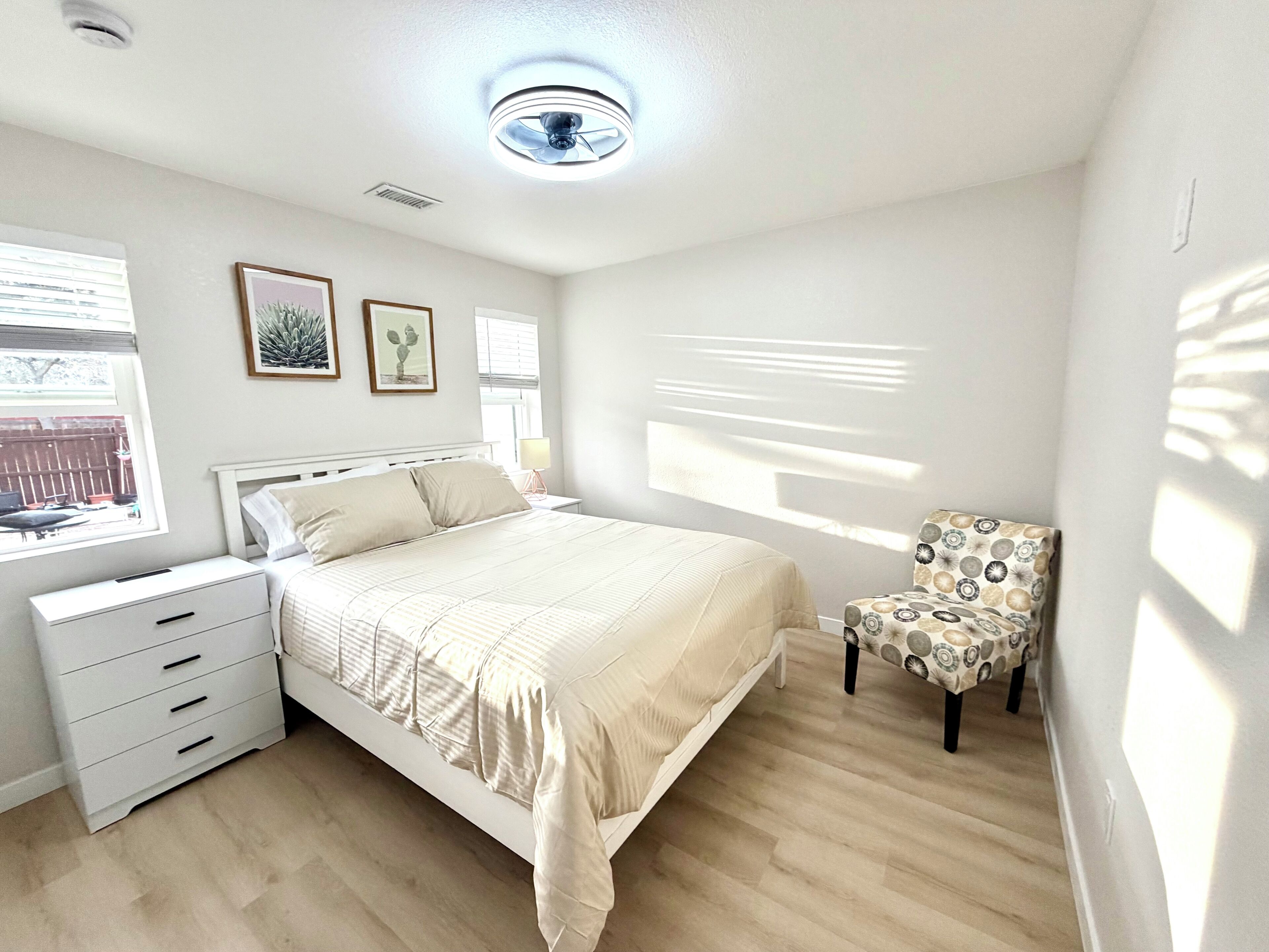 2 Schlafzimmer, Schreibtisch, kostenloses WLAN, Bettwäsche