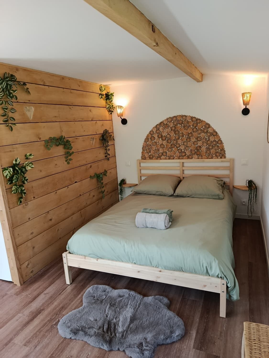 1 habitación y ropa de cama 