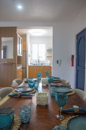 Dining - 3-bedroom PH condo in Playa del Carmen - 1 block to beach, 2 blocks to 5th Ave (Playa del Carmen)