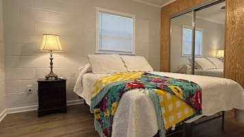 1 habitación, wifi y ropa de cama