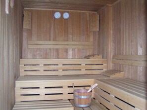 Sauna - Luxury apartment with swimming pool, sauna, steam bath, fireplace, massage chair (Cuxhaven)
