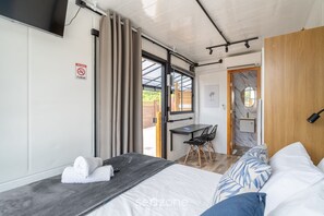 Basic Apartment - Chalet 200m the Beach in Florianopolis Scj0007 (Florianópolis)