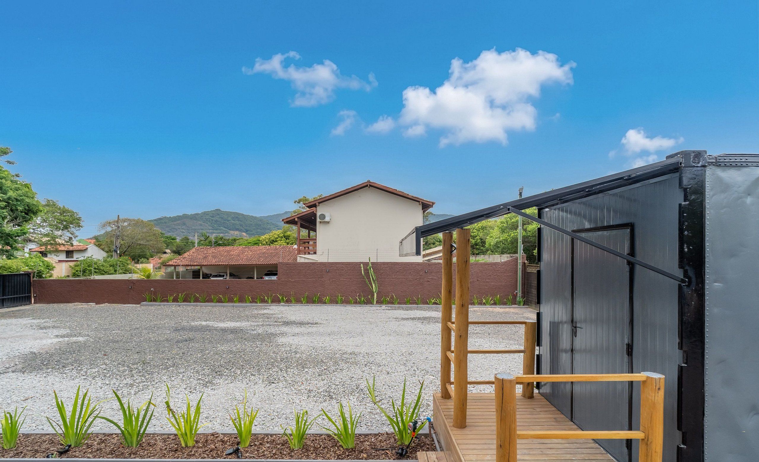 住宿地面