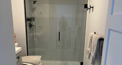 2-bedrooms available for 2 separate rentals Portsmouth NH