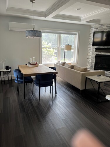 2-bedrooms available for 2 separate rentals Portsmouth NH