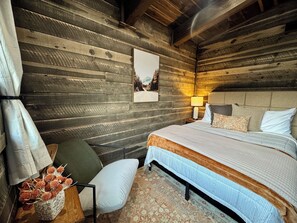 2 chambres, fer et planche à repasser, lit parapluie, Wi-Fi gratuit