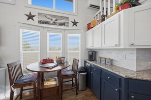 Dining - Peaceful Tiny Home Retreat Near Downtown McKinney (McKinney)