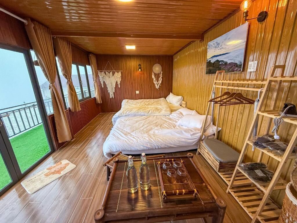 Comfort-Zimmer, Balkon, Stadtblick | Verdunkelungsvorhänge, Bügeleisen/Bügelbrett, kostenloses WLAN