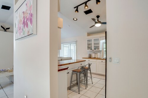 3 Mi to Manasota Key Beach! Single-Level Home