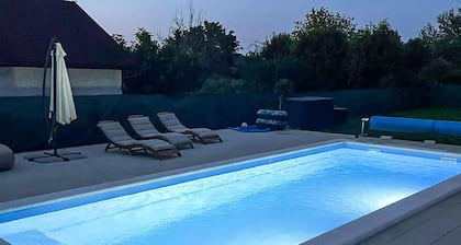 Awesome home in Petrijevci