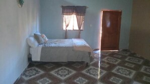 Chambre Confort avec lits jumeaux, vue jardin