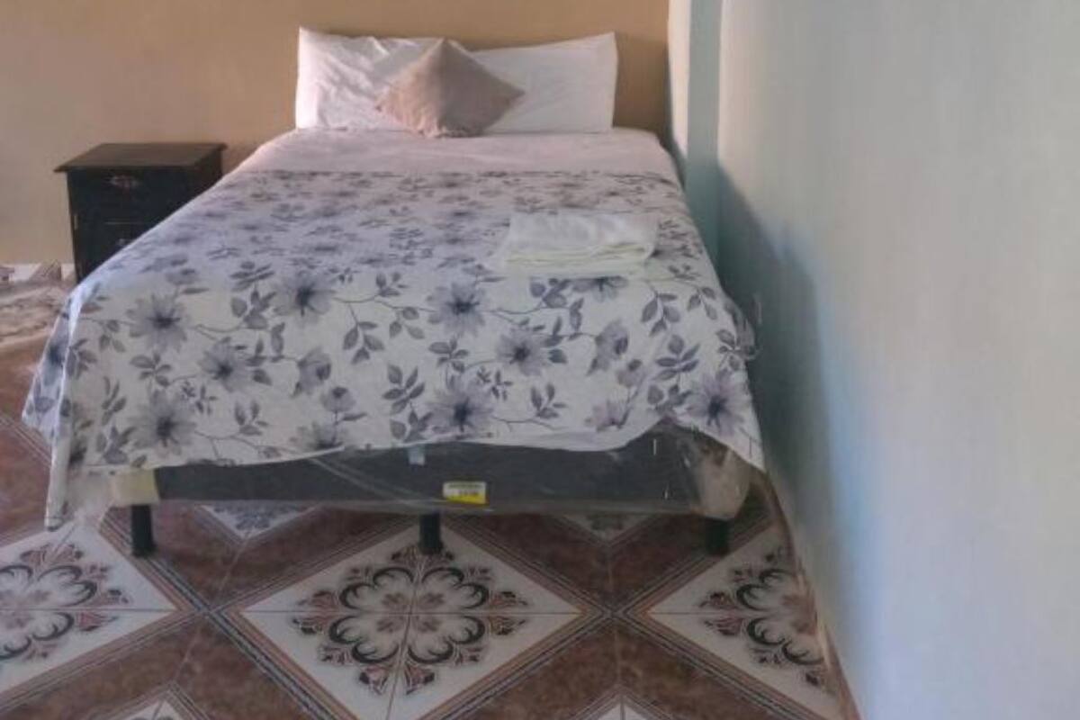 Comfort Twin Room, Garden View | Iron/ironing board, free WiFi